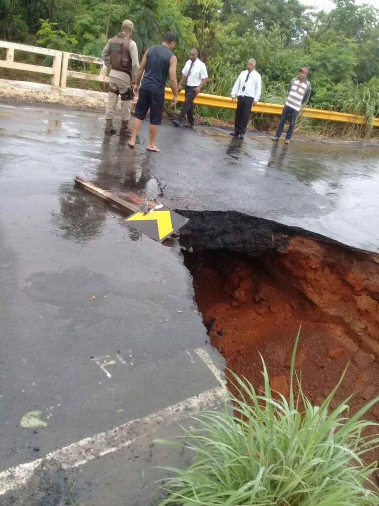 Ponte da Barra - BA 172 - Serra Dourada Santana (2)