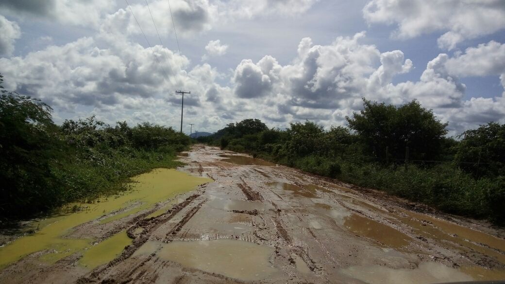 estrada do morrão Bom Jesus da Lapa (2)