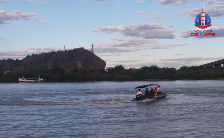 marinha busca