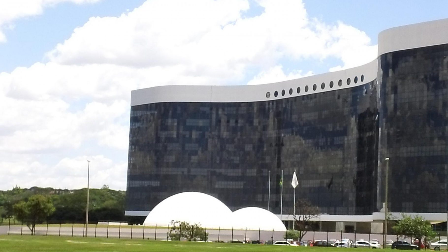 sede_do_tribunal_superior_eleitoral__em_brasilia-1659497