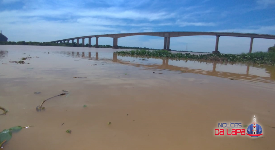 Rio São Francisco em 04 de Janeiro de 2019 em Bom Jesus da Lapa (Foto: José Hélio/Notícias da Lapa)