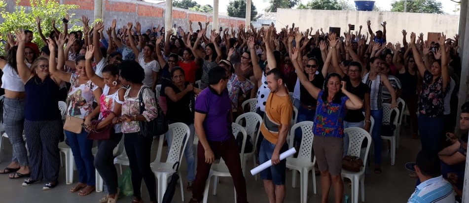 Em greve parcial: Professores de Serra do Ramalho farão ato nesta quinta-feira