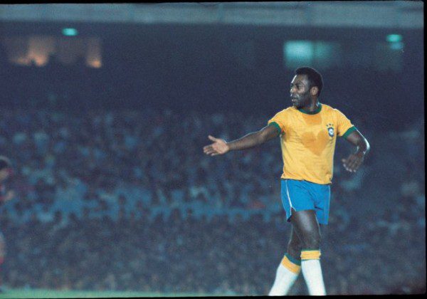 Pelé, o maior jogador de futebol de todos, morre aos 82 anos