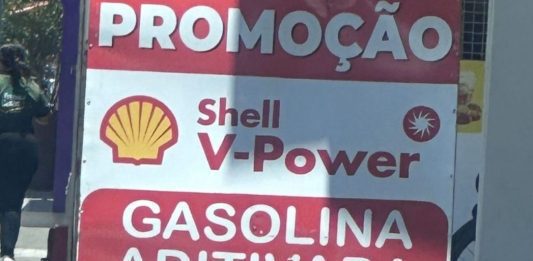 Mesmo com redução da Petrobras, gasolina segue a R$ 6,99 em Bom Jesus da Lapa e gera revolta entre motoristas