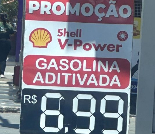 Mesmo com redução da Petrobras, gasolina segue a R$ 6,99 em Bom Jesus da Lapa e gera revolta entre motoristas