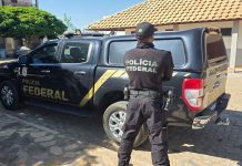 Polícia Federal cumpre mandados em Bom Jesus da Lapa em investigação sobre venda ilegal de smartphones