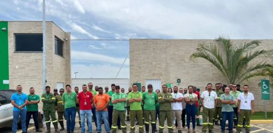 Servidores da Coelba realizam paralisação por melhores condições de trabalho em Bom Jesus da Lapa