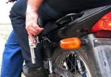 Dupla armada rouba motocicleta de mulher em Bom Jesus da Lapa