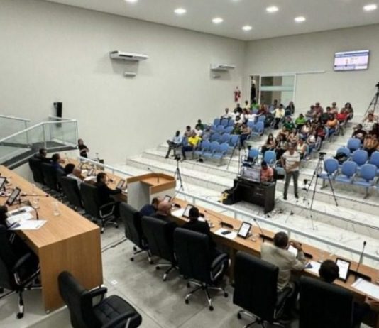 Câmara de Vereadores de Bom Jesus da Lapa retorna aos trabalhos legislativos nesta quinta (19)
