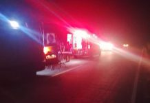 Ônibus da Novo Horizonte tomba na BA-161 após motorista tentar desviar de animal solto