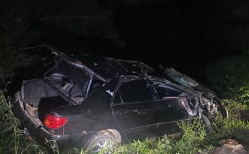 Jovem fica gravemente ferida após capotamento na BA-161, em Serra do Ramalho