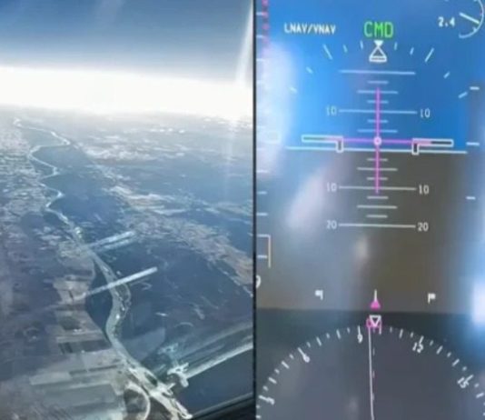 Piloto registra o Rio São Francisco a 37 mil pés sobre Bom Jesus da Lapa