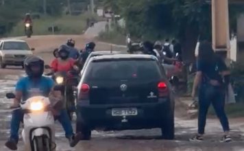 Descaso histórico marca acessos ao novo Colégio Estadual em São Félix do Coribe; pais e alunos cobram providências