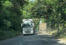 Buracos e desníveis na BR-349 geram reclamações de motoristas em Bom Jesus da Lapa