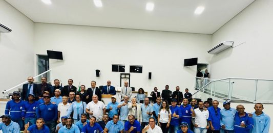 Câmara de Bom Jesus da Lapa aprova reajuste salarial de 6% para servidores do SAAE