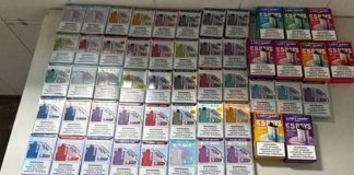 Polícia apreende cigarros eletrônicos em ônibus de turismo em Guanambi