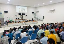 Audiência pública reforça risco geológico em casas no pé do morro e aponta necessidade de desocupação em Bom Jesus da Lapa