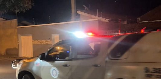 Turista agride esposa em Bom Jesus da Lapa e foge antes da chegada da polícia