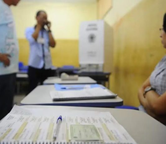 Justiça Eleitoral abre cadastro para mesários das eleições de 2026; saiba como se inscrever