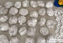 Homem é preso com cerca de 3,5 mil papelotes de cocaína durante ação policial em Bom Jesus da Lapa