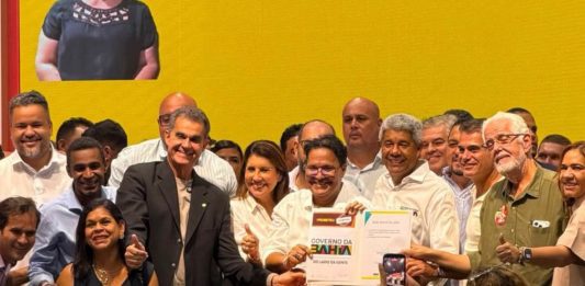 Governador assina ordem de serviço para construção do Hospital Regional de Bom Jesus da Lapa com investimento superior a R$ 130 milhões