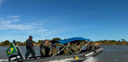 Marinha realiza treinamento com 75 Fuzileiros Navais em Bom Jesus da Lapa