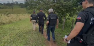 Operação resgata 39 internos de clínica investigada por tortura e cárcere privado na Bahia