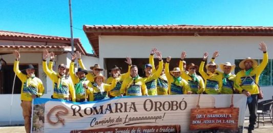 Romeiros de Ruy Barbosa iniciam 16ª Romaria Orobó Lapa com destino ao Santuário do Bom Jesus da Lapa