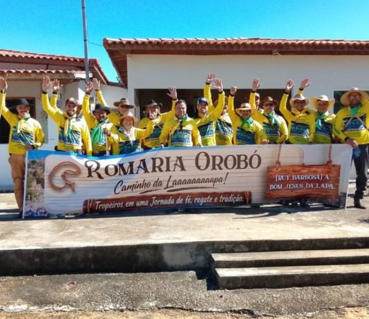 Romeiros de Ruy Barbosa iniciam 16ª Romaria Orobó Lapa com destino ao Santuário do Bom Jesus da Lapa