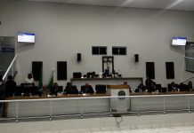 Câmara de Bom Jesus da Lapa aprova projeto que ratifica pagamento de abono extraordinário a professores
