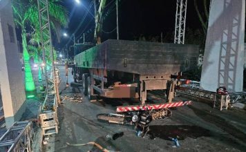 Jovem morre após bater em caminhão estacionado em Iuiu