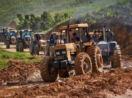 Tratores vão percorrer 206 km e passar por Bom Jesus da Lapa durante expedição pelo Oeste da Bahia