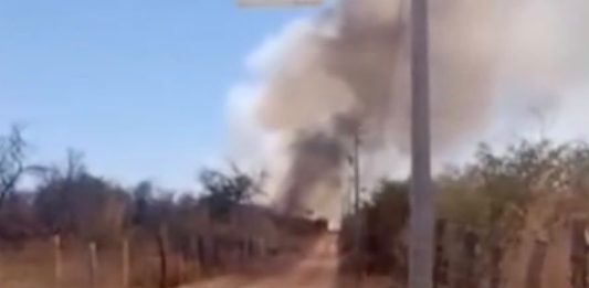 Fogo avança pela zona rural de Bom Jesus da Lapa e moradores pedem socorro