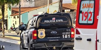 Motociclista fica gravemente ferido após colisão com viatura da Polícia Civil em Ibotirama