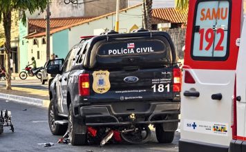 Motociclista fica gravemente ferido após colisão com viatura da Polícia Civil em Ibotirama