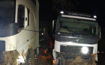 Motorista de carreta carregada de minério morre após veículo sair da pista na BR-122, em Guanambi