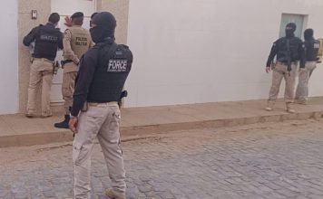 Tenente-coronel da PM é preso por suspeita de envolvimento com milícia armada no Oeste da Bahia