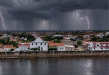 Jovem morre após ser atingido por raio durante chuva forte em Barra